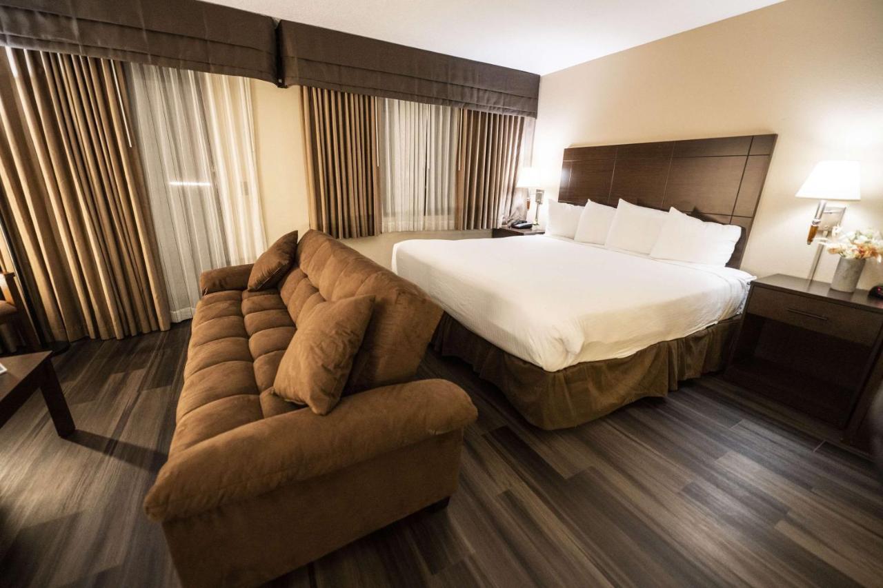 Best Western Westminster Inn Екстер'єр фото